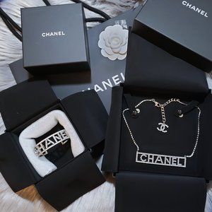 New 2018 Authentic CHANEL Necklace Bracelet Set!!